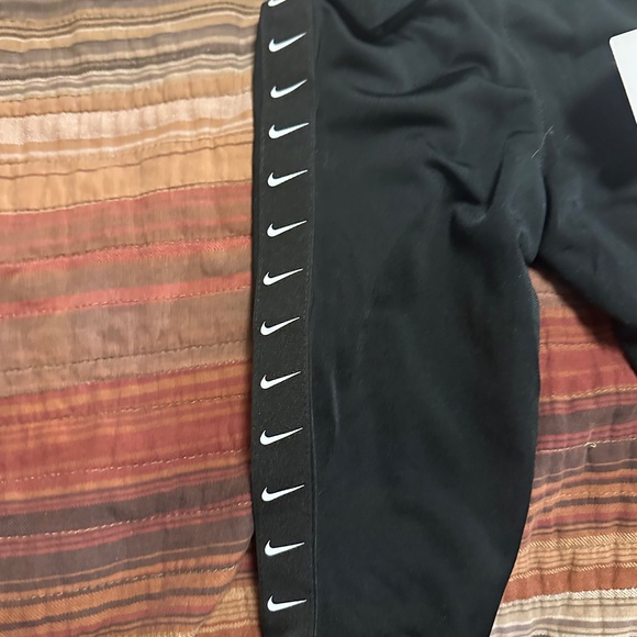 Nike Toddler Tracksuit - Picture 7 of 9